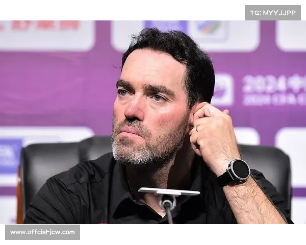 苏亚雷斯:保级之战需保持自信与控制力 苏亚雷斯:保级之战需保持自信与控制力