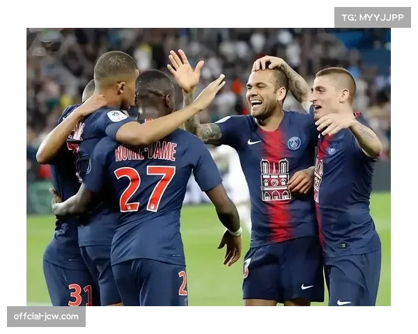 巴黎确保晋级下一轮：全主力可出战手握3球领先优势